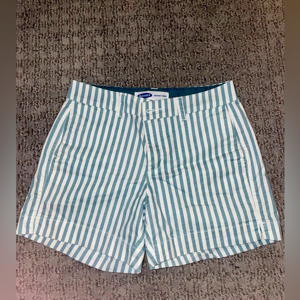 Old Navy Women’s shorts